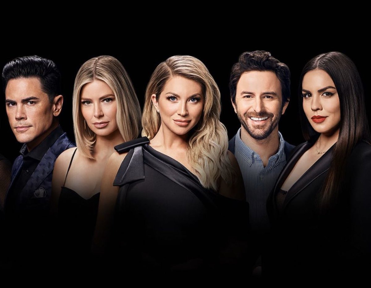 sur_rules's tweet image. Not to be dramatic but it’s been 207 days since the last episode of #pumprules aired and I am going through withdrawals.