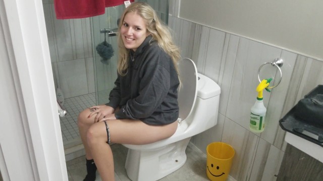 For all my fans, new content up on PornhubModels: https://t.co/vvhxTkk4vf https://t.co/zuROgIT6RF