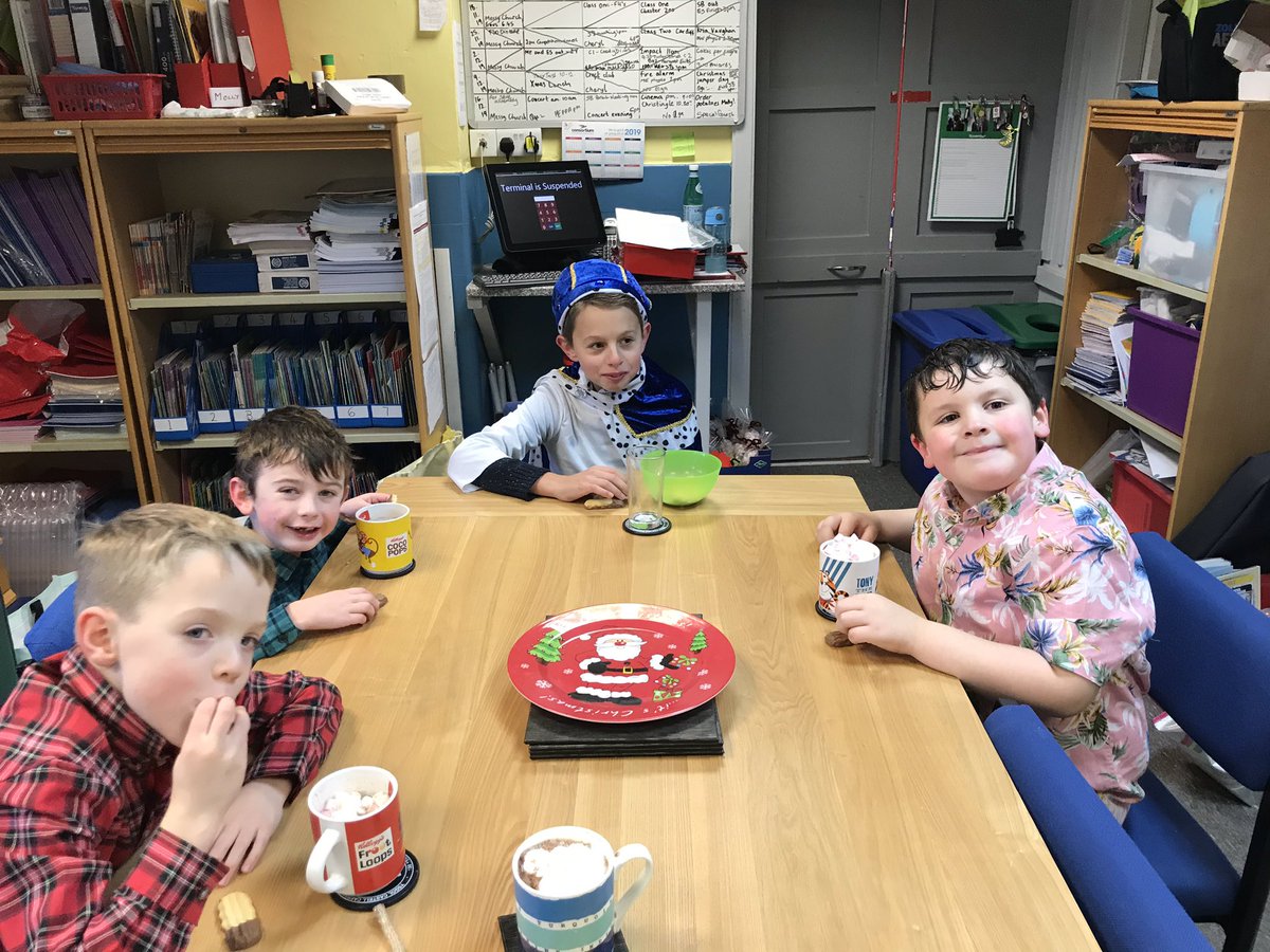 Our penultimate Hot Chocolate Friday of 2019! Congratulations to Szymon, Evan, Kal and Oscar for going over and above. You are amazing role models, keep up the great work boys!
