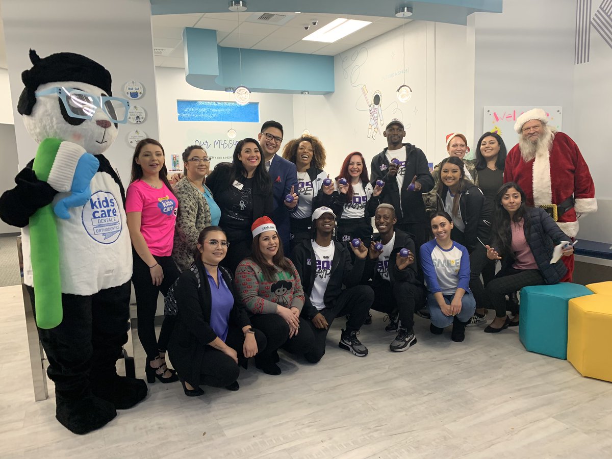 mandagrace95's tweet photo. Having a blast at the grand opening at our @StocktonKings partner @KidsCareDental new office! #GoKings #GoPartners https://t.co/8z2K30D54a