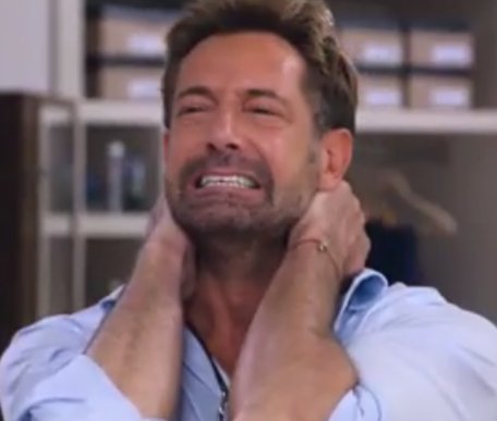 FamilyGSotoArg's tweet image. #Fotos #Capítulo34 #SolteroConHijas El dolor de nuestro #Nico @gabrielsotoMEX No es justo 😢😭 #TeamNico ❤️ #10