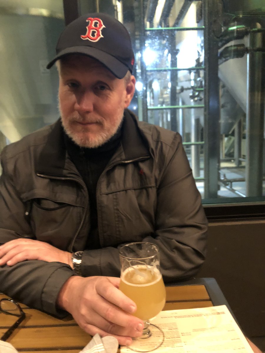 andrewgobeil's tweet photo. @GreekGodOfHops #PintsForPete #EndALS A toast from the #ATL @newrealmbrewing https://t.co/5ub5WNtFbn