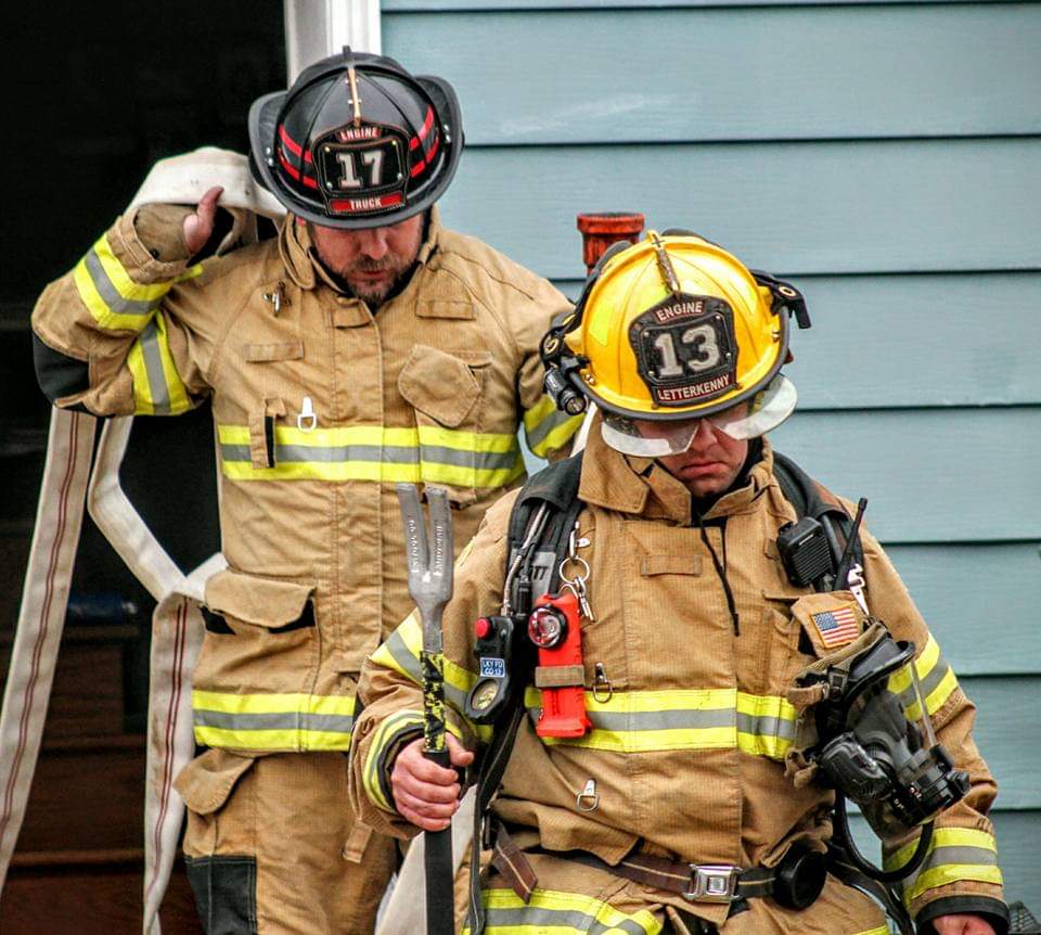 ffshifflett's tweet image. Companies 17 &amp;amp; 13 at work #fire #pafire #engine13