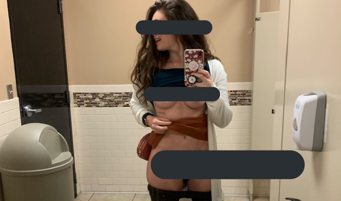 Join my onlyfans!  https://t.co/YjlNG7T5ua https://t.co/mEn6dFRlyC<a href="/tag/newprofilepic"class="tags"><span>#newprofilepic</span></a>