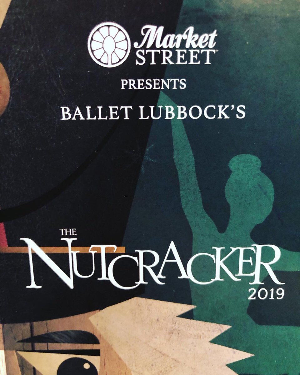 #Christmas nirvana w my favorite gal, <a href="/amandajo24/">Amanda Lenning</a>. Doesn't get much better than <a href="/BalletLubbock/">Ballet Lubbock</a>'s rendition of the #Nutcracker. 🎄❄