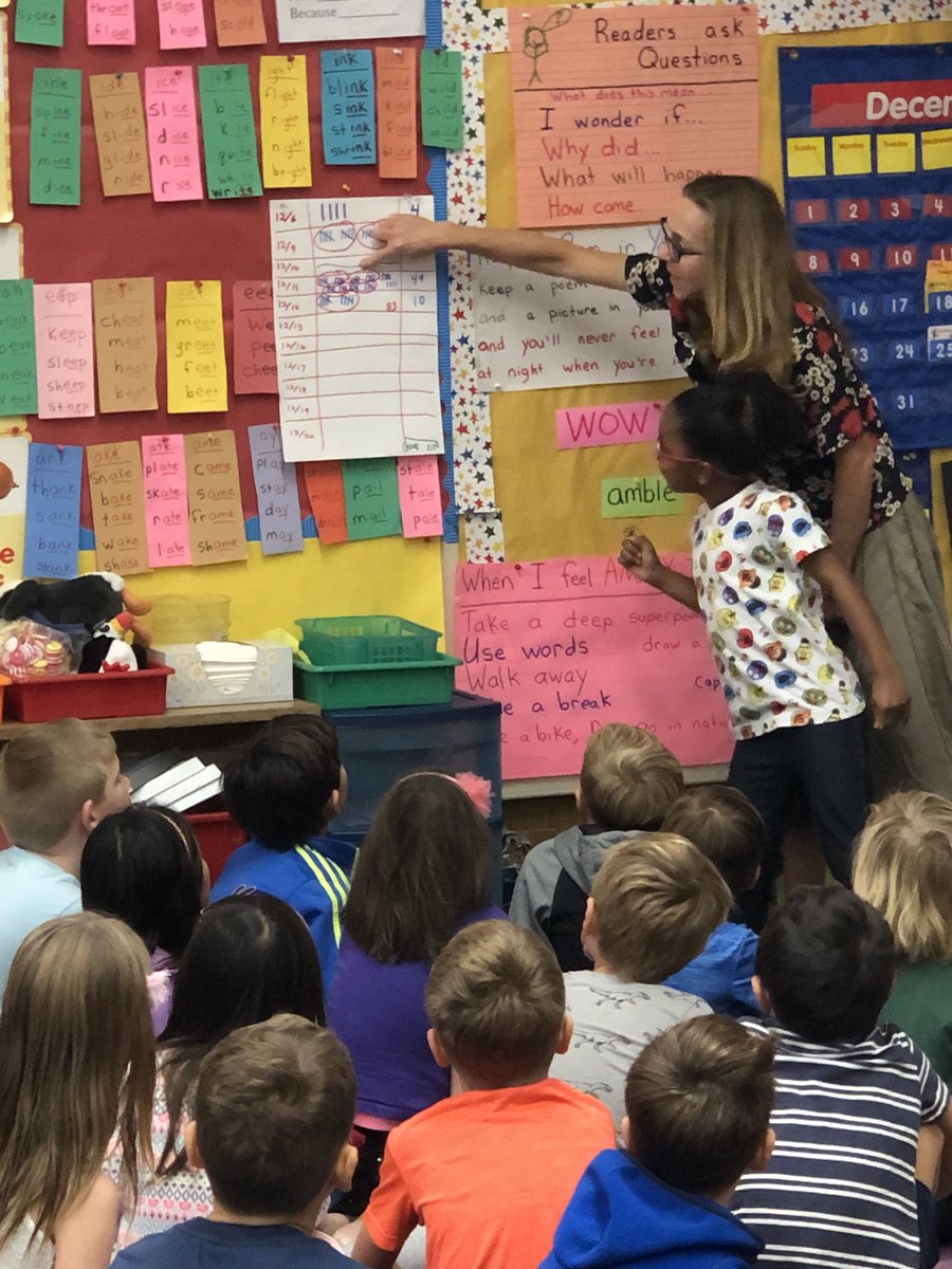 delreydolphins's tweet photo. Mrs. Dodd and students tally and count by fives and tens. https://t.co/zauNHi3ZRl