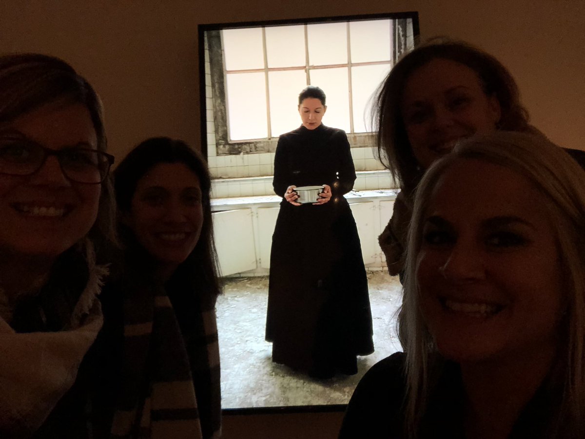 mrstwellz's tweet photo. An evening with #wctlp Just the girls @heather_fondaw @Syndee_Sue @MariaBajorek 🥛🎨#carryingthemilk https://t.co/s6P2qSmMFJ