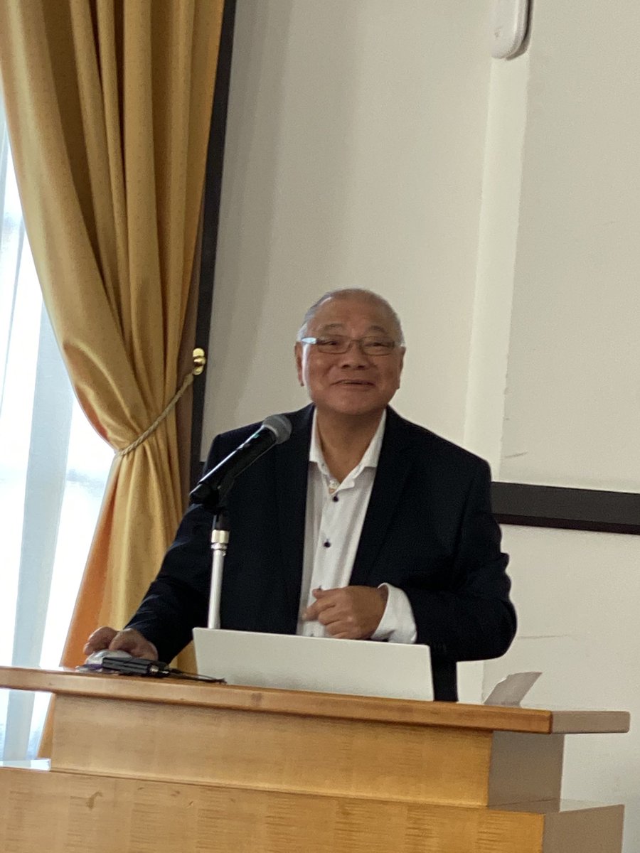 trish_reay's tweet photo. East -West ways of thinking — many ways they are connected! Robert Chia keynote address Kyoto workshop EGOS / Organization Studies ⁦@egosnet⁩ ⁦@osofficer⁩ https://t.co/jFZUANVJVO