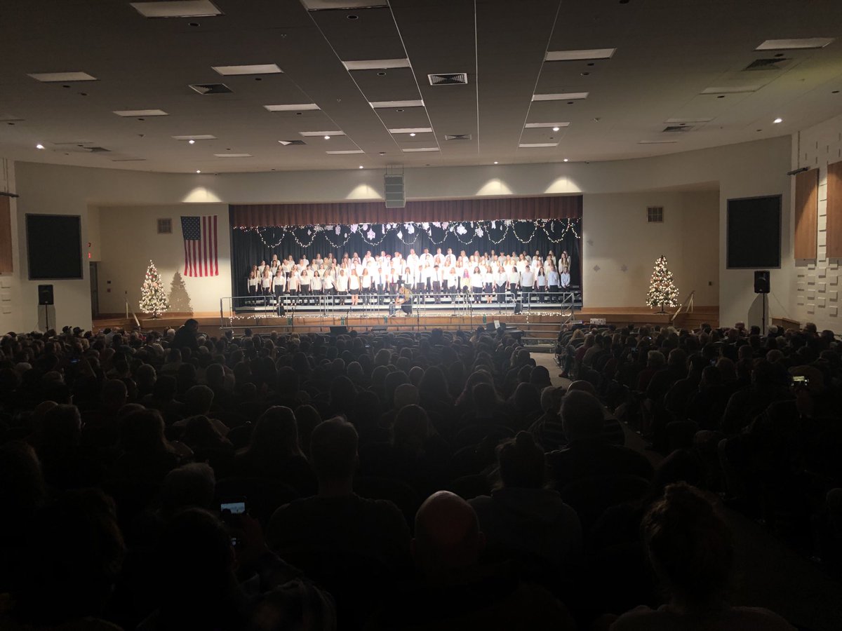 KKidPrincipal's tweet photo. Terrific performances by the ⁦@NAHS1619⁩ Chorus tonight! Thank you Mrs. Reinsmith and students for a wonderful winter concert! https://t.co/YgXwkYLYym