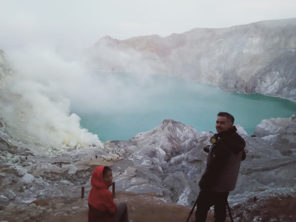 Ourtrip1st's tweet photo. Semangat akhir pekan dari Kawah Ijen! https://t.co/iHwIuWXgHb