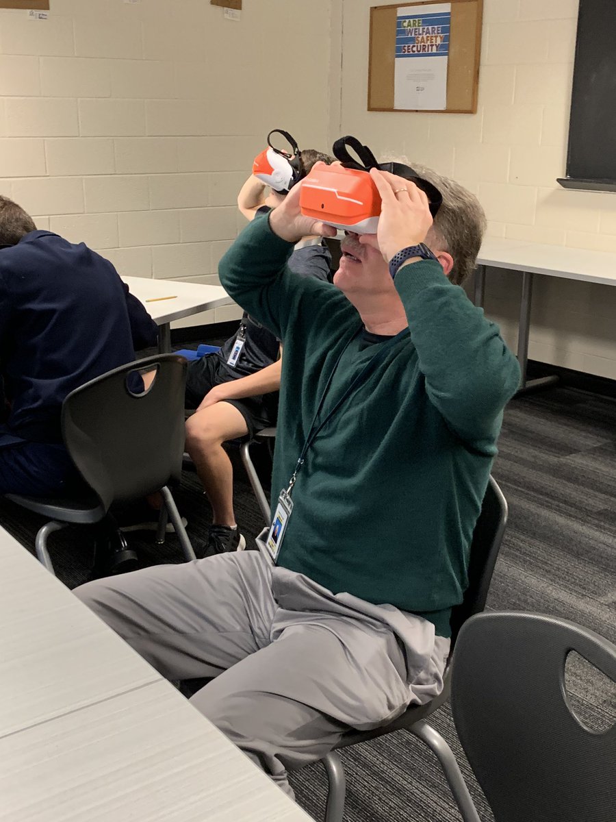 AplinEDU's tweet photo. I think the teachers had as much fun as the students this week on our virtual reality tour of significant world architecture. ๐ฎ๐น ๐จ๐ณ ๐ฎ๐ณ ๐ฑ๐ง ๐ซ๐ท ๐ด๓ ง๓ ข๓ ฅ๓ ฎ๓ ง๓ ฟ ๐ต๐ช @ClassVR #Pridein5 #Prideini5 #Connectin5 #VirtualReality #VR #worldhistory @dutchforkhigh https://t.co/tSK2jXtk87