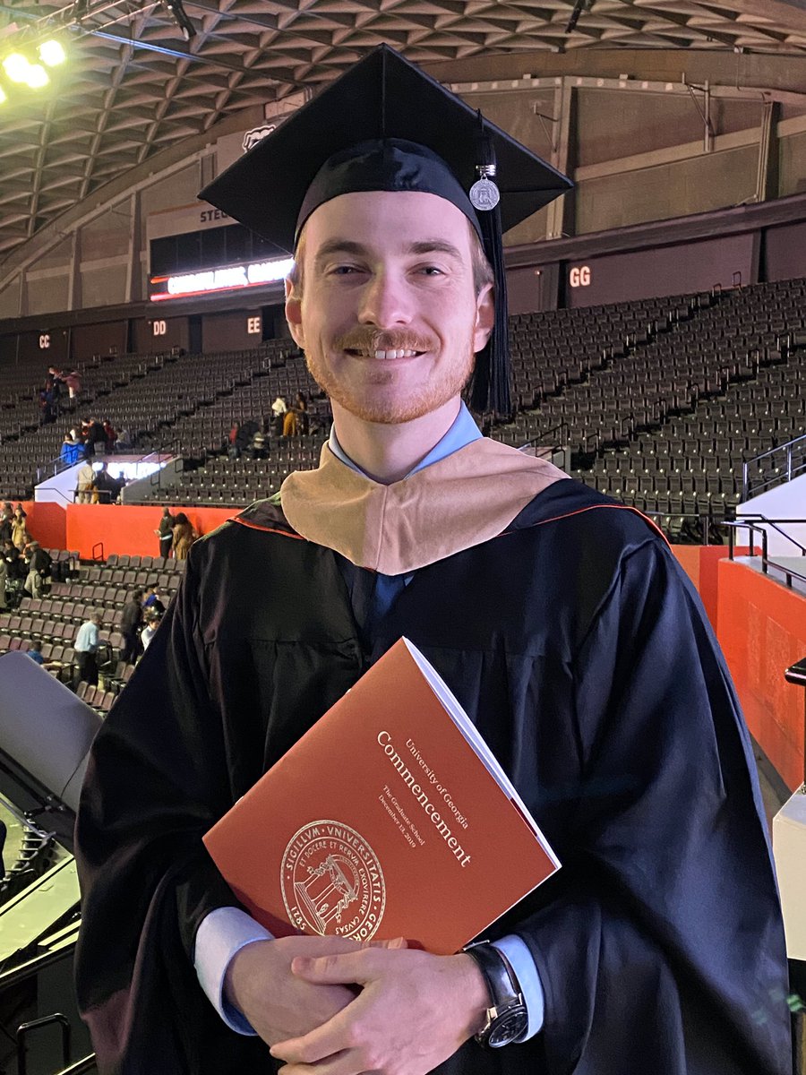 Cat_Schuetz's tweet photo. #UGAgrad #DoubleDog #ProudMama https://t.co/KHQdsw17cX