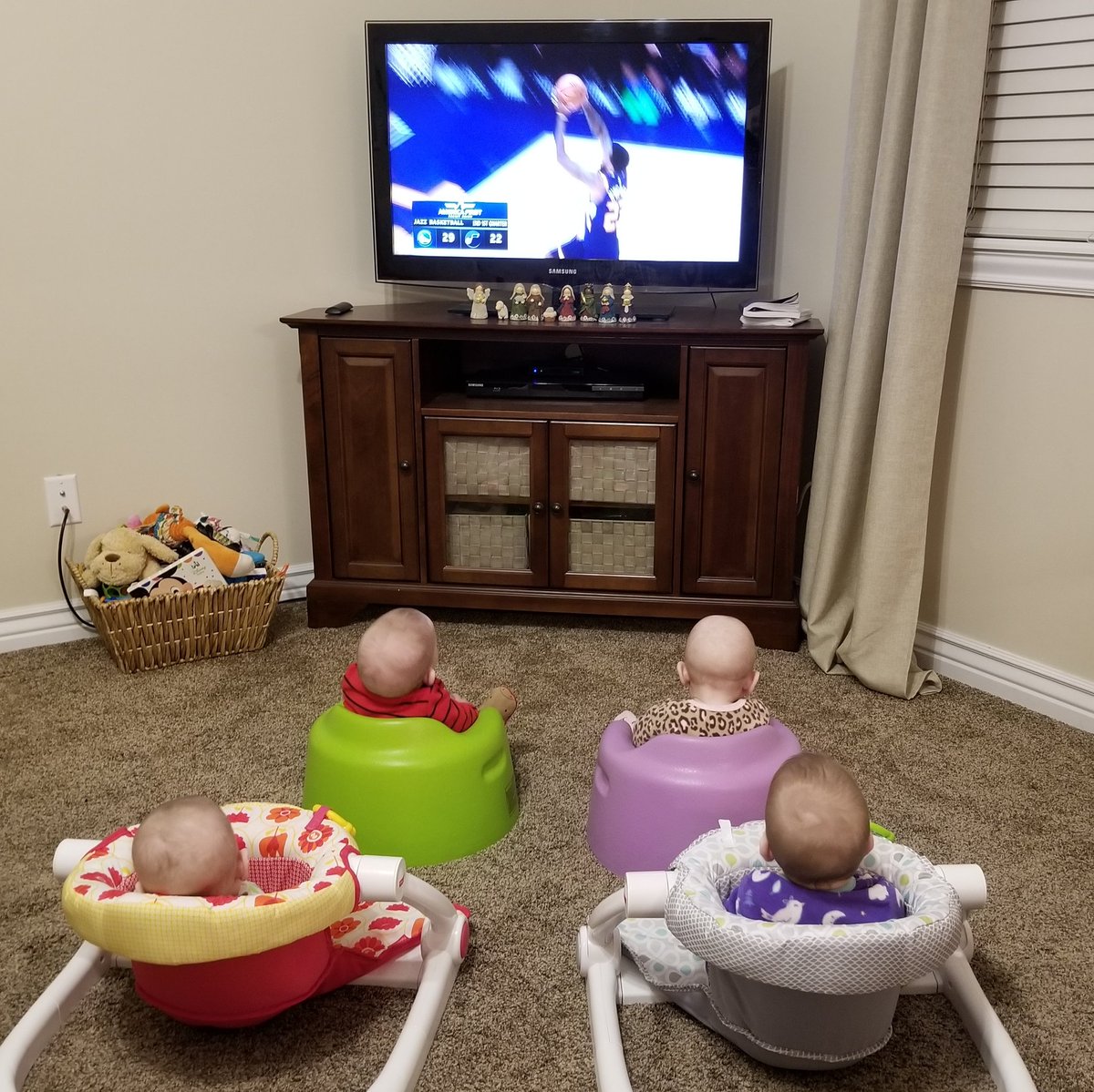 SteveStaley10's tweet photo. The Staley quadruplets taking in the game tonight! The biggest little jazz fans around! Go Jazz! @utahjazz #lesolsonit https://t.co/ZjbNiszDLw