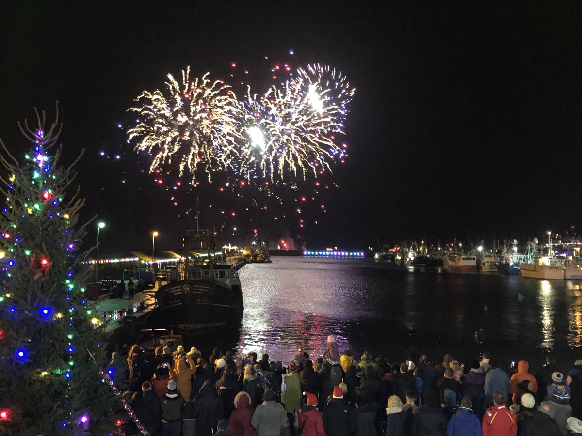 RNLI Penlee Lifeboat (@penleelifeboat) on Twitter photo Special <a href="/RNLI/">RNLI</a> delivery in Newlyn last night!π
πΌ Father Christmas landed safely for the switch on of <a href="/LightsNewlyn/">Newlyn Harbour Lights</a> good to be part of such an amazing community π<a href="/NPHC_1906/">Newlyn Harbour</a> <a href="/ThroughTheGaps/">Fishing News Live</a> <a href="/InnNewlyn/">The Swordfish Inn</a> Special <a href="/RNLI/">RNLI</a> delivery in Newlyn last night!π
πΌ Father Christmas landed safely for the switch on of <a href="/LightsNewlyn/">Newlyn Harbour Lights</a> good to be part of such an amazing community π<a href="/NPHC_1906/">Newlyn Harbour</a> <a href="/ThroughTheGaps/">Fishing News Live</a> <a href="/InnNewlyn/">The Swordfish Inn</a>