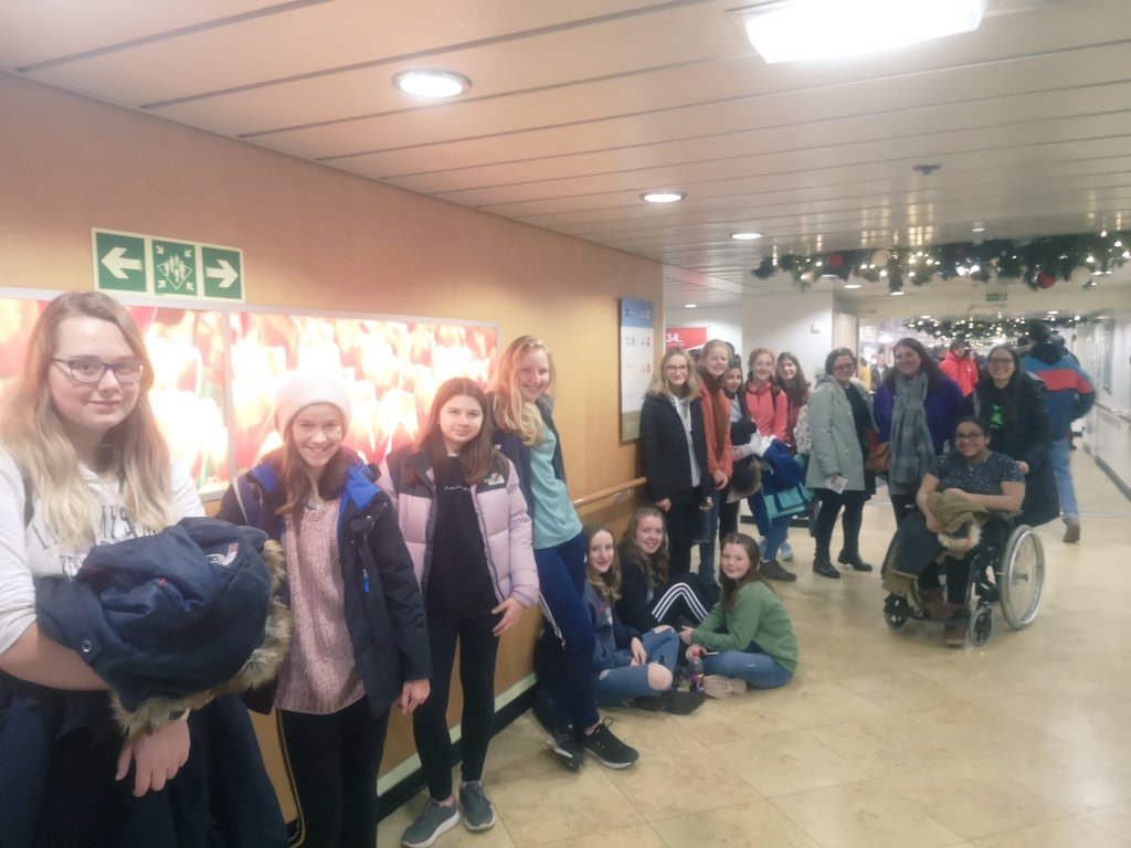 So Ferry happy on the crossing!

On est en France!

#BFSdoLilleChristmasMarket2019
#FerryFestive