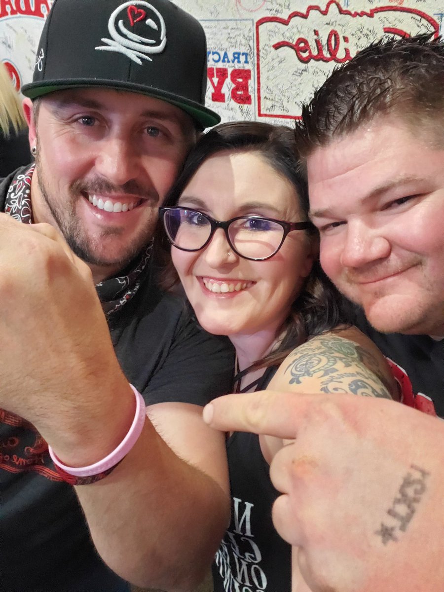 bdavis0602's tweet photo. Can't even begin to describe how amazing tonight was! I'm so glad we got to go! @chadcampdrums was wore a #ShaneStrong bracelet to help us celebrate Shane kickin cancers ass!! Love these guys so freaking much! @SamRiggsMusic @Anthony_Adkins  @BeauBolfing https://t.co/PFtdDmhl9t
