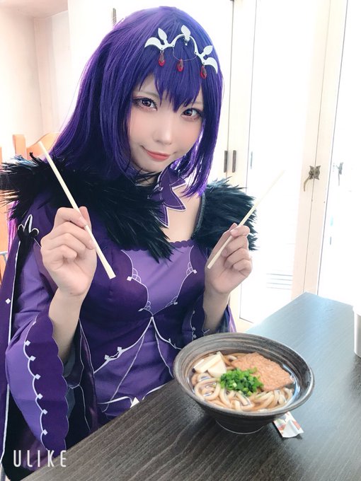 コスプレイヤーイズ氏のTwitter画像1