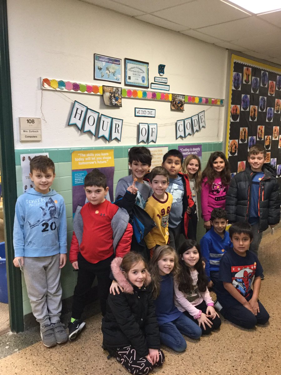 HPS_ABS's tweet photo. Hour of Code 2019 was a success! 🖥@codeorg #HourofCode2019 https://t.co/vYBQCurTlu