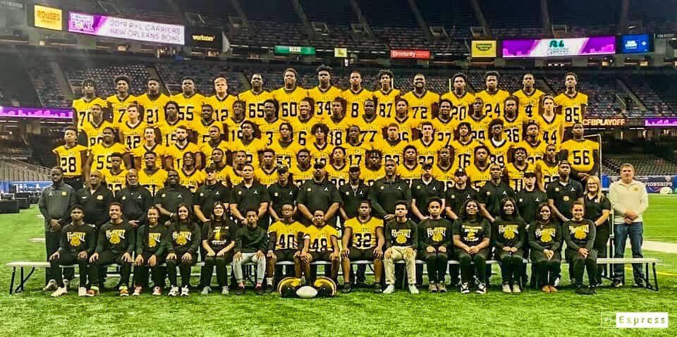 bdinvaut's tweet photo. Robert Valdez proved that the #culture precedes positive results. It doesn't get tacked on as an afterthought on your way to the victory stand. Champions behave like champions before they're champions: they have a winning standard of performance before they are winners. https://t.co/9vu6Ur0smi