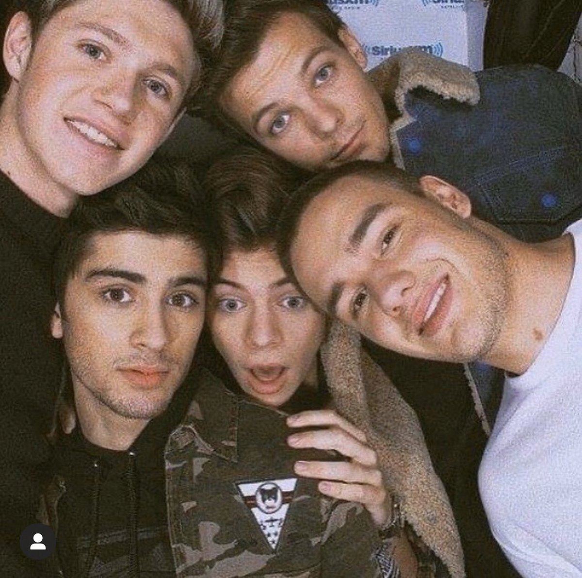 bhoomitalwar's tweet photo. The greatest team that the world has ever seen . ❤️ #foreverdirectioner #1DWin10s https://t.co/Tjhj9zxtuc