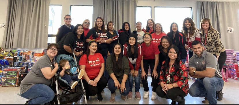 Thank you to all the volunteers that helped make this another successful year! 
McFarland Toys for Tots 2019