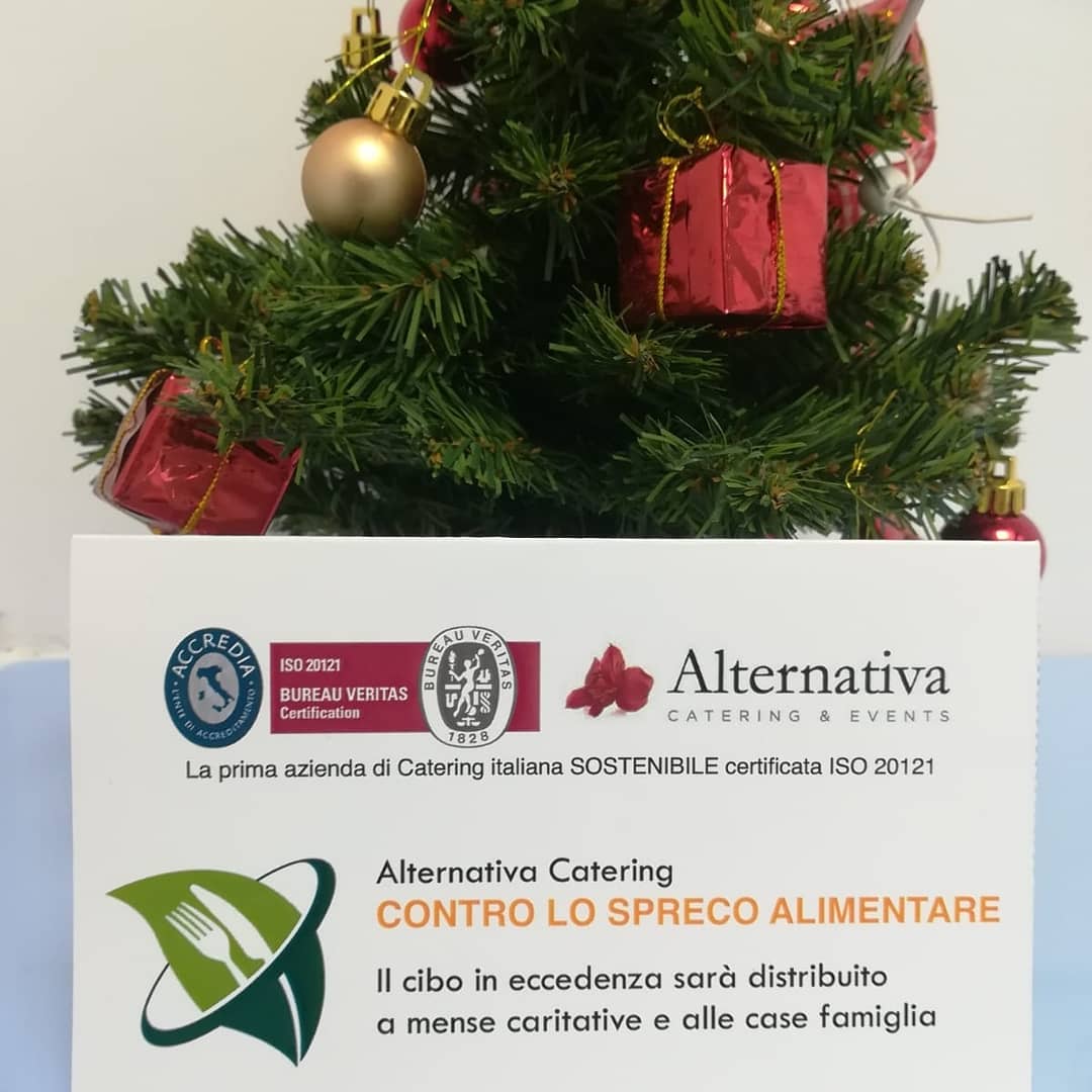 Swajma's tweet photo. Il Natale è più bello se è anche SOSTENIBILE🎄
#cateringsostenibile #iso20121 #eventisostenibili #impresaresponsabile #xmasustainability #sostenibilità @AlternativaMi @Punto3Srl https://t.co/M6QWwuidpv