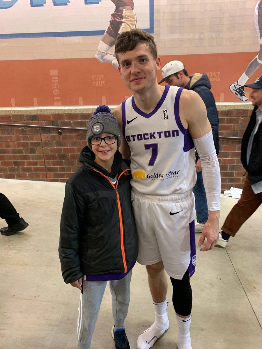 itssabrena's tweet photo. Earlier today I received an email from a dad who said his son was a huge fan (with the first pic attached) and would love to meet a player. All the way in Sioux Falls, South Dakota this happened 🏀💜 https://t.co/3uv2ysS8dc