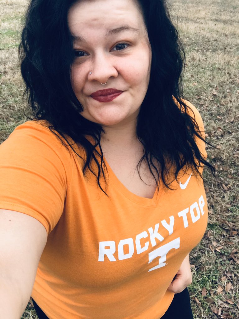 lilttlebadbaby1's tweet photo. Want to chat wanna buy some pictures of me or videos inbox me or https://t.co/3DXL1ajy5W #BadGirl #SugarDaddy #ReTweet #HornyBaby #SugarBaby #DoMe #Daddy #YesPleaseSir #YesSir #OhYesDaddy https://t.co/k12iCkyPLZ