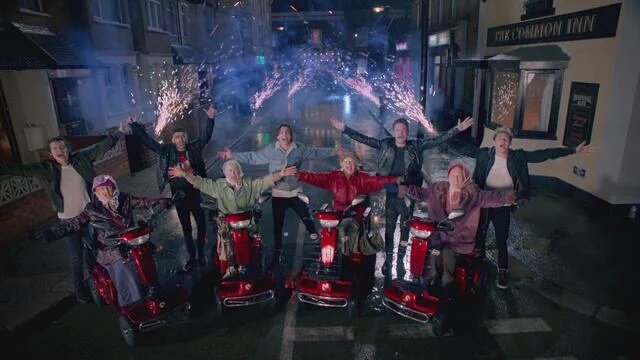 ce__kah's tweet photo. Thankyou guys you exist in this world. Proud directioners even after 4years on hiatus.
You guys still rock
#1DWins10s https://t.co/iRdaLcbJFL