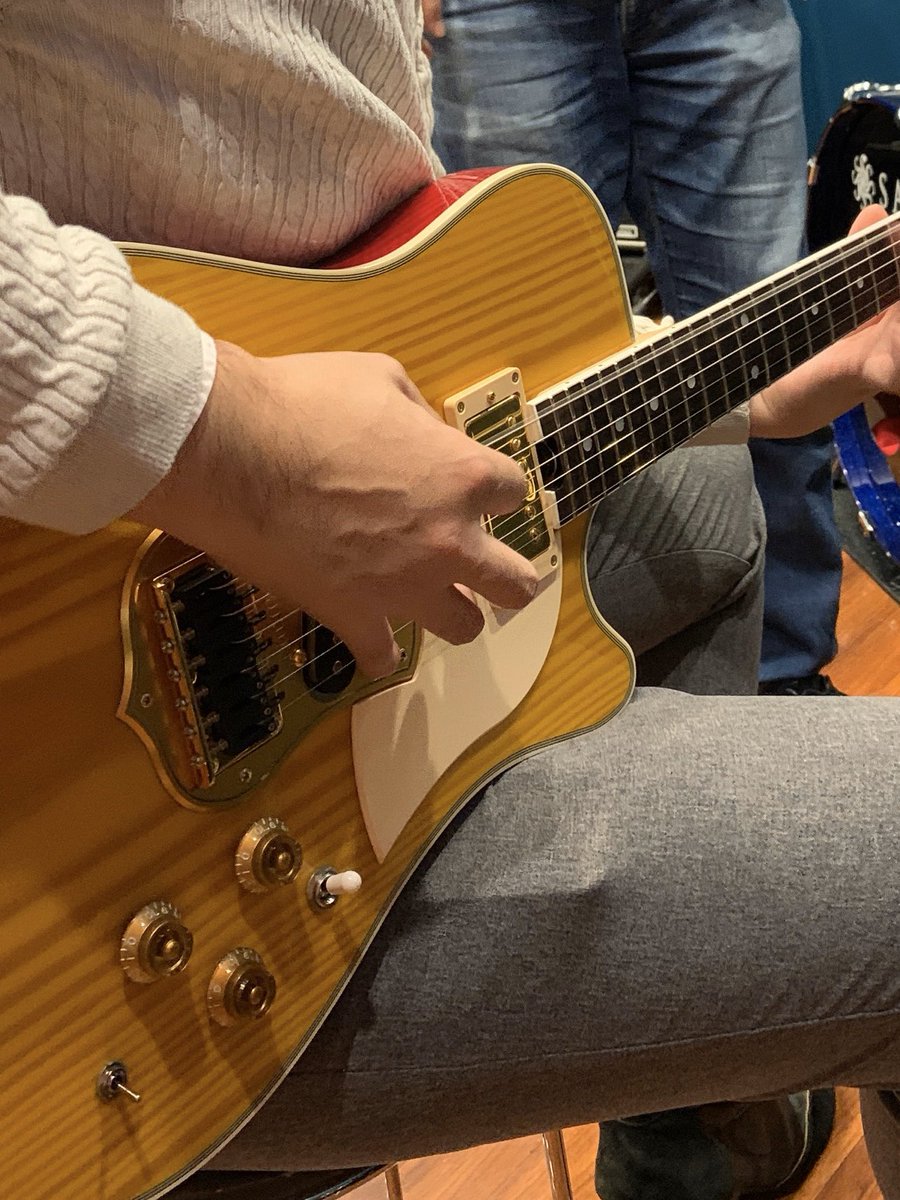 jimisugar's tweet photo. AWESOME WORKS!!
Thx a lot👍

[Oridule Official Web]
https://t.co/mdWhugaTTW

#oridule #guiter #craft #endorsement #eggcreation #2662lab #svsl https://t.co/b50q3ihA5T