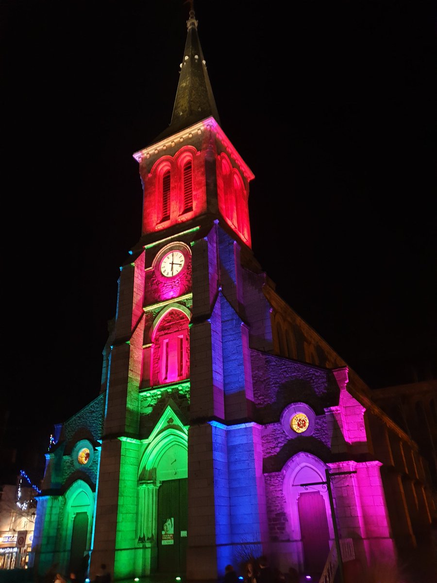 Energie_Mayenne's tweet photo. #eclairagepublic : @te_Mayenne et la mairie de Saint-Pierre-des-Nids ont inauguré les travaux de mise en #lumiere dynamique de l'église : véritable technologie en matière d'animation et une première en #mayenne.
#santerne #RGouest https://t.co/5uRsdVYoSO