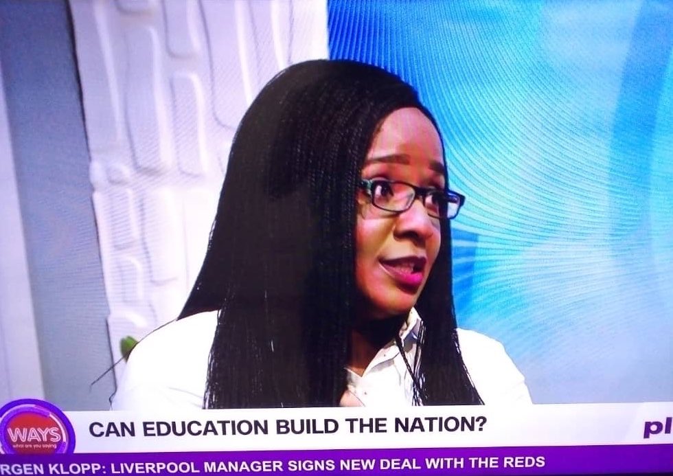 Can education build the nation? What do you think..
#EndSARS #ekitistudents #education #nigeria #AramisReopening #Africa