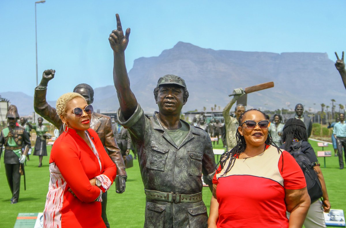 NHM_SA's tweet photo. The #LongMarchtoFreedom is open every day from 10:00 to 18:00 at @CenturyCityZA. To purchase tickets to the world’s greatest exhibition in bronze, featuring our struggle heroes click on the following link. https://t.co/2qw3RGsg9N https://t.co/OUWbEIEQhT
