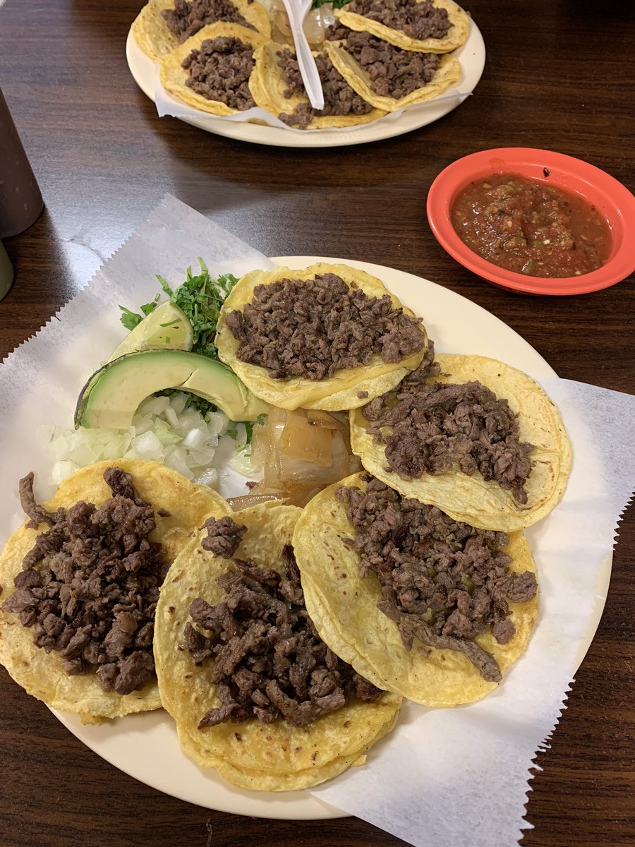 Valerie_Romo's tweet photo. Is it bad that I want to have my birthday ๐ฅณ dinner at #DatapointTaqueria #Foodie #Fatty ๐ฎ ๐ #JanuaryBDay #Aquarius โ๏ธ https://t.co/ENl7ug1omP
