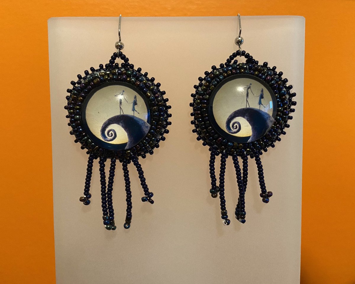 QuirkyInuk's tweet photo. Iโm excited to share these new earrings, which are now available for sale on my Etsy for $40 + shipping :) https://t.co/nAgqCK1aiT https://t.co/3NobHJzXx0