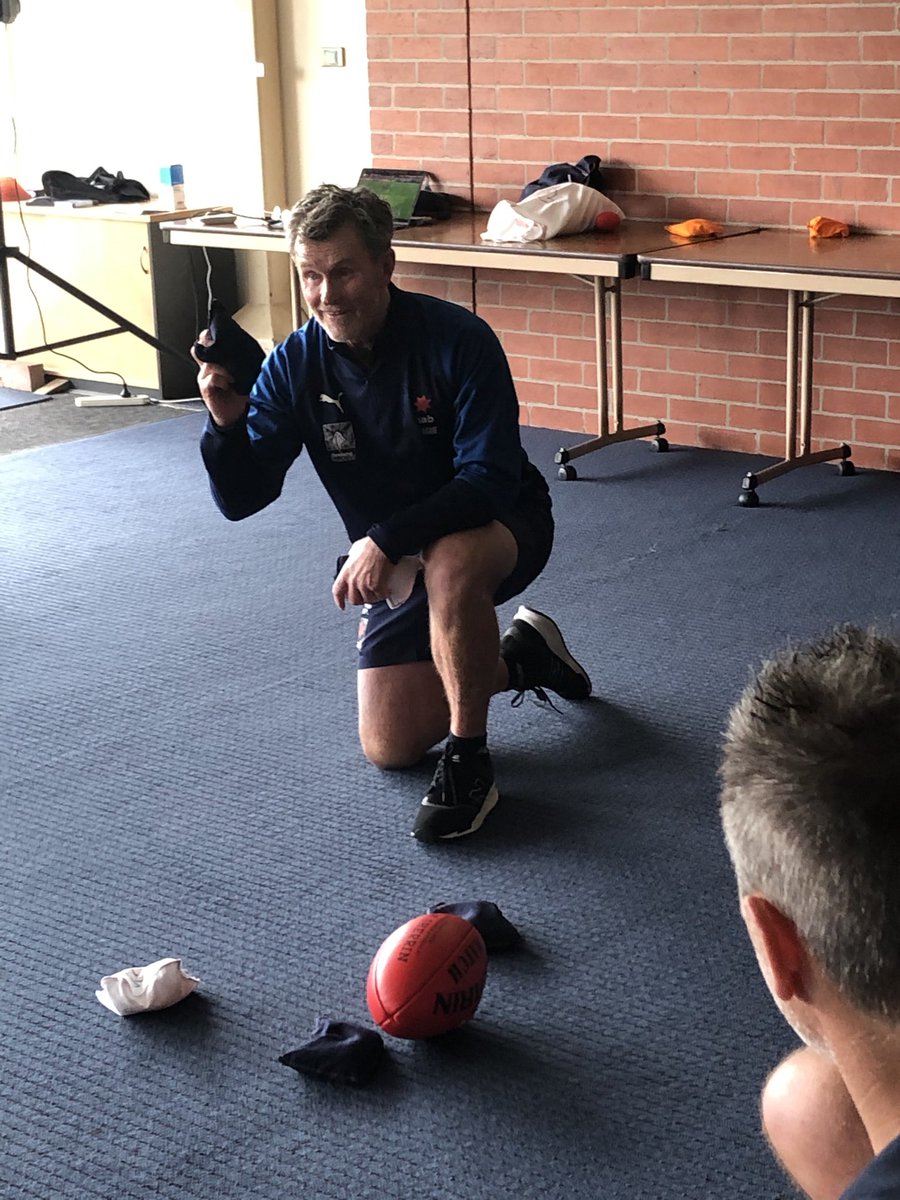 Former AFL coach Brendan McCartney working at a very inclusive and informative workshop with GWV Rebels coaches in Ballarat today ⁦<a href="/AFL/">AFL</a>⁩ ⁦<a href="/aflvic/">AFL Victoria</a>⁩ ⁦<a href="/AFL_WD/">AFL Western District</a>⁩
