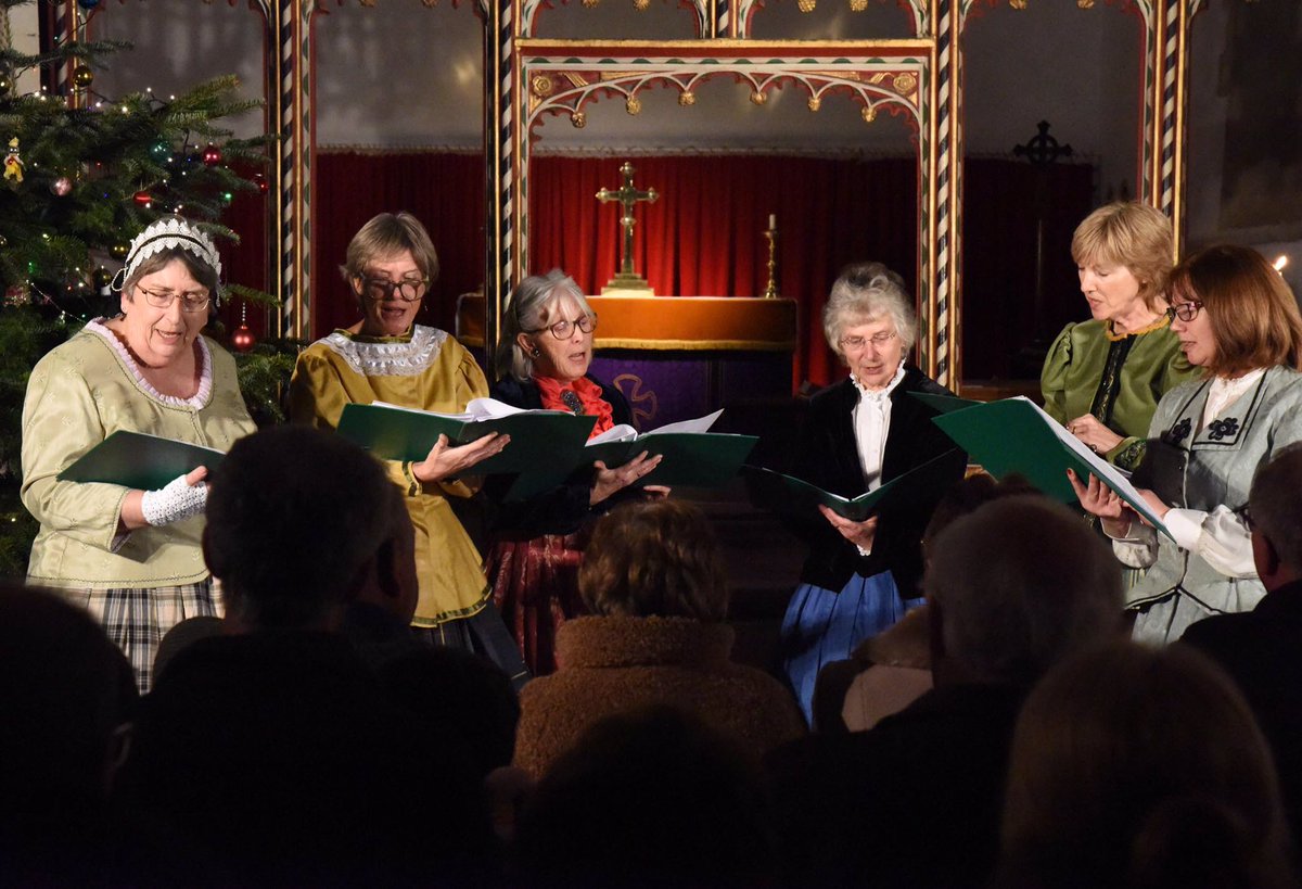 RevellersACT's tweet image. Some photos from last week’s A Very Victorian Christmas. Thanks to all our performers and our wonderful audience.