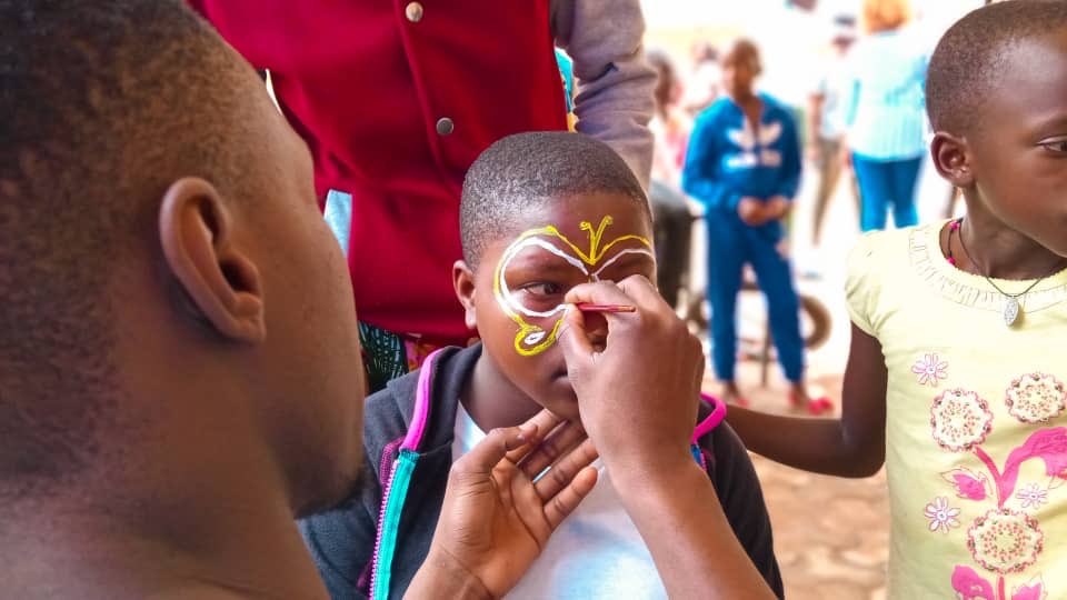 genoeric1's tweet photo. We are at Rubaga miracle center for the #Madsat3 fashion event,if you’re looking for me ntude mumaso. https://t.co/WeYwRwGu6A