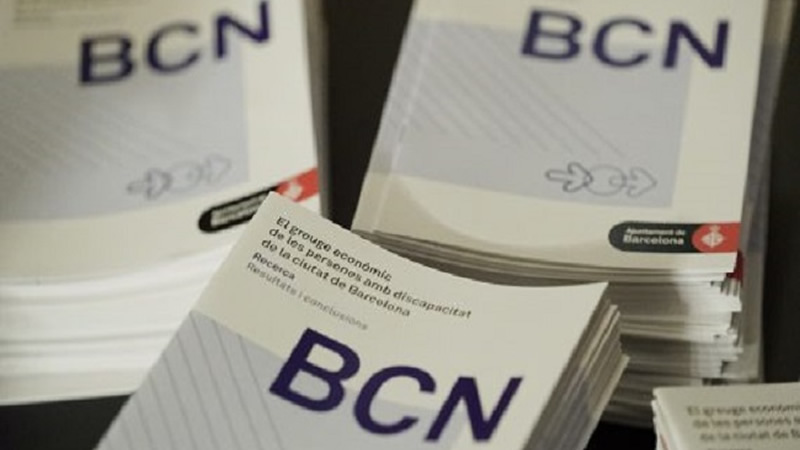 ovibcn's tweet photo. Les persones amb #DiversitatFuncional pateixen un sobrecost econòmic, que se sitúa, de mitjana, entre els 17.700 i els 41.200 euros anuals. Conclusió de l’estudi Greuge econòmic de les persones amb discapacitat de la ciutat de Barcelona
https://t.co/ykVlWBow8E https://t.co/2RrajXGl3h