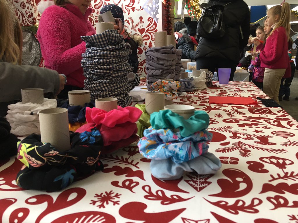The <a href="/isdedu/">International School of Düsseldorf</a> 3rd graders put on an amazing Christmas market that focused on sustainability. They made responsible choices to limit their single use plastic waste throughout the process! #sustainable #christmas #WeAreISD #scrunchies