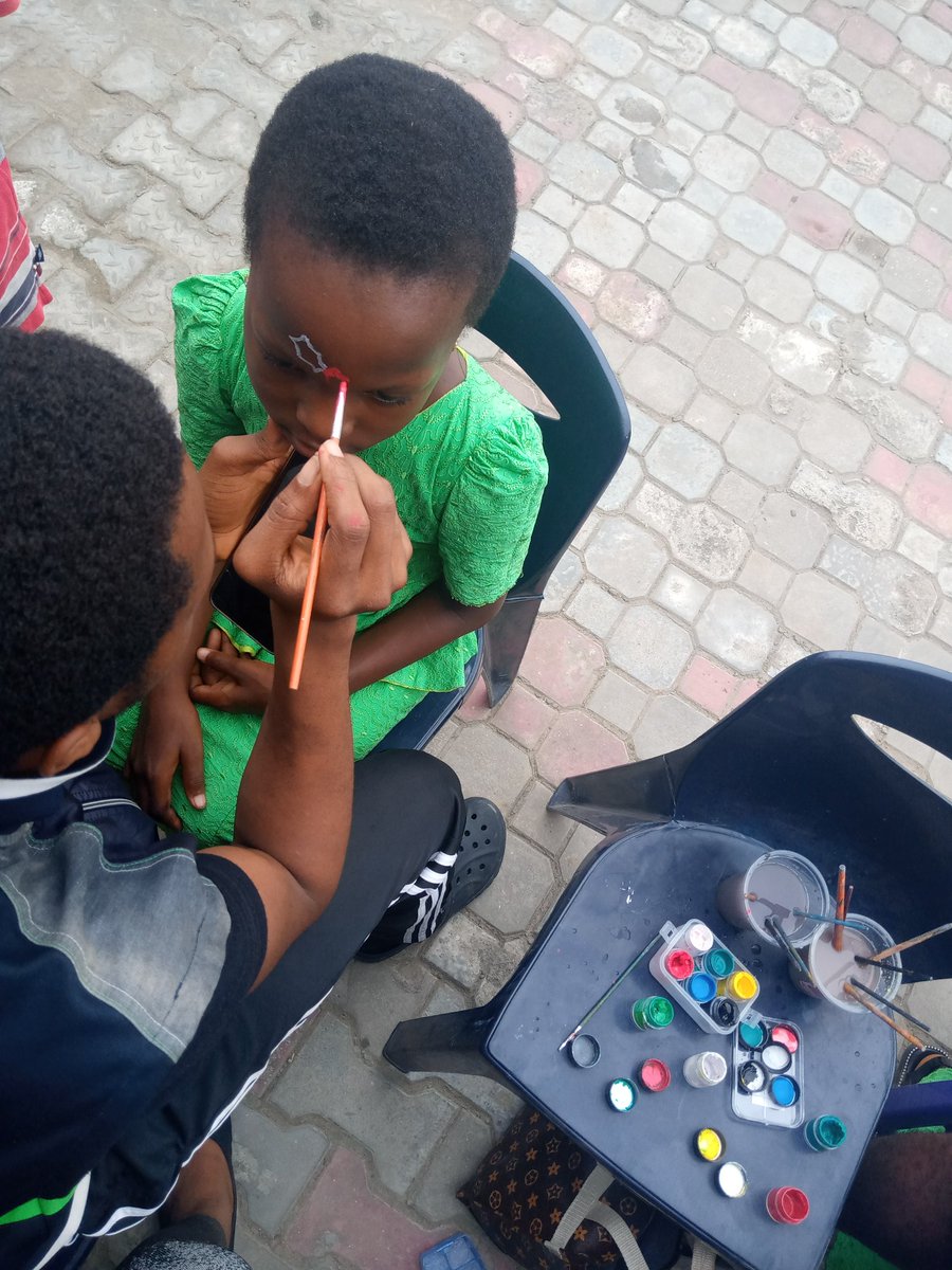 Mchlfreedom's tweet photo. Fun!
Fun!!
Fun!!!
Courtesy: @gracevchapel @getbigi @ritefoodsng https://t.co/S6W8xrzput