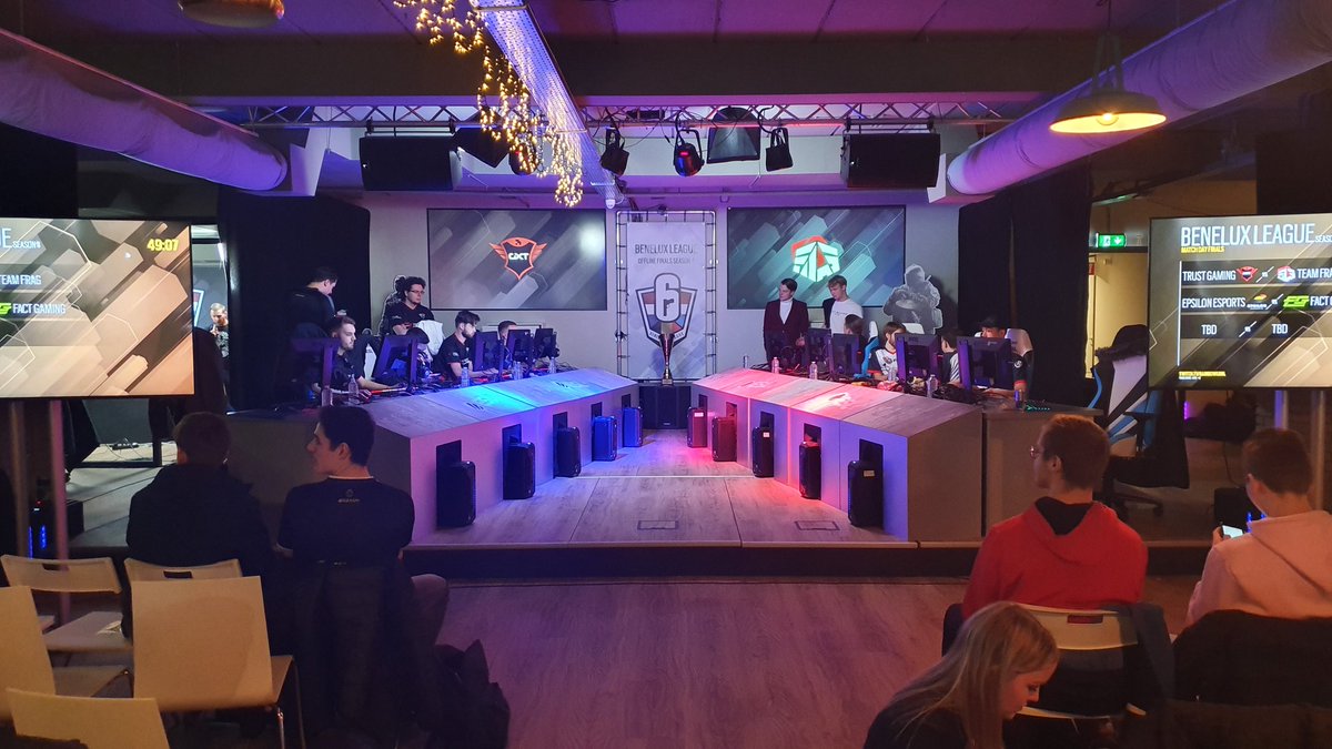 MaybeNotBadger's tweet image. 