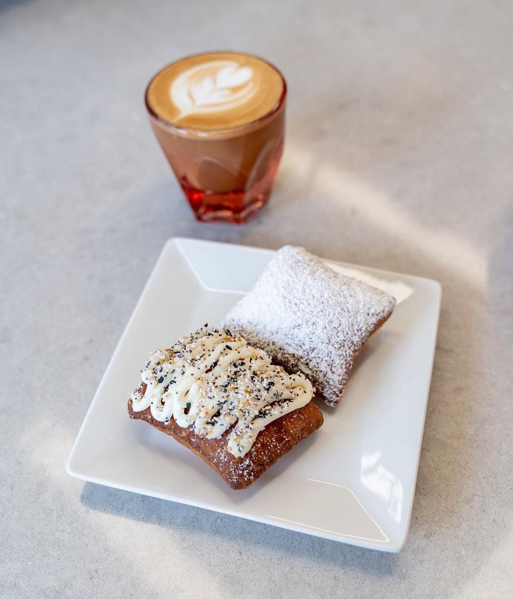 Join us this morning for a cup of joe and some delicious biscuits! The Dusty Biscuit will be at our Foundry location from 9am - noon. ❤️ 💯