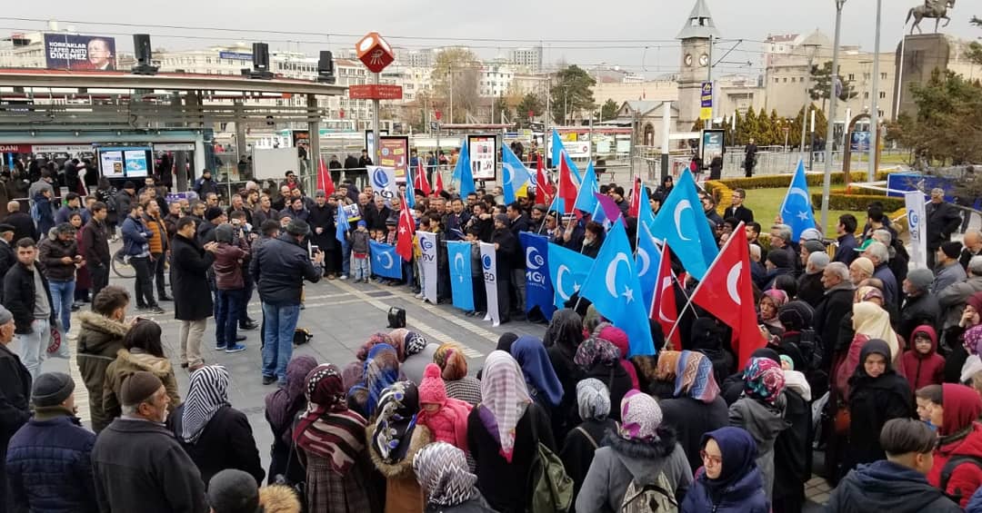 Doğu Türkistan ve İnsan Hakları İhlalleri basın açıklaması gerçekleştirildi.