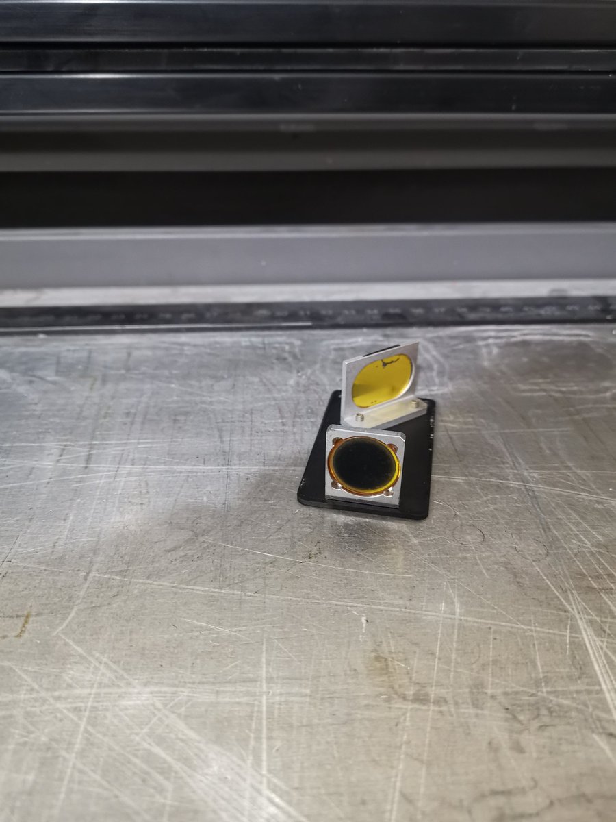 UKE_Services's tweet image. Customer thinks laser tube is dying as it struggles to cut #cleanyourlens  #simplemaintenance #ukengravingservices