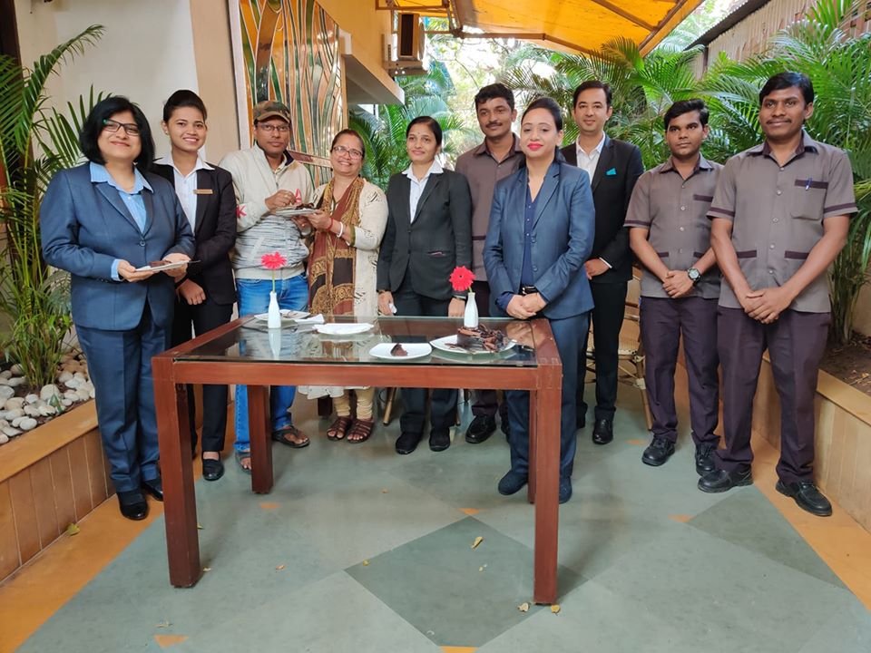 Park_Central_'s tweet image. Thank you Mr. &amp;amp; Mrs. Suneel Kumar Roy for staying for a long period. We are glad to know that you feel at home staying with us and we will be ur preferred choice whenever you visit Pune. Looking forward to your next visit
#happyguest #satisfiedguest #visitagain #parkcentralhotel