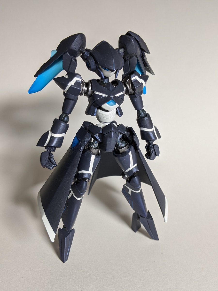 なにわねこ On Twitter 闇を駆ける星に願いを パンドラ再販記念ということで Lbx パンドラ ロックシューター 完成しました パンドラ Reの改造方法を改善できるところを改善しつつ転用 B Rs最大の特徴の コート ツインテール もそれらしく見える