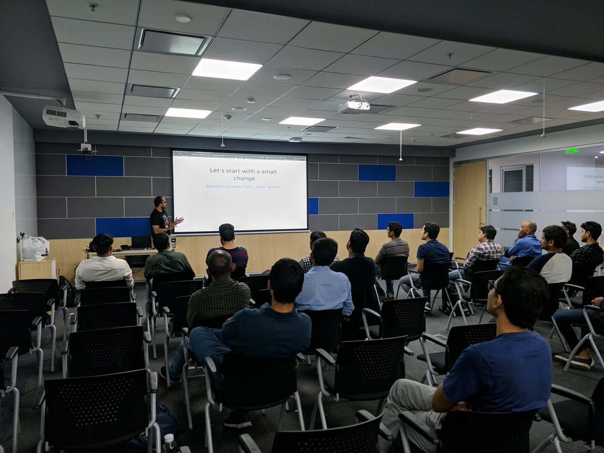 vuehyd's tweet image. @rajasegar_c talking about the art of writing codemods! 

#vuehyd #vuemeetups