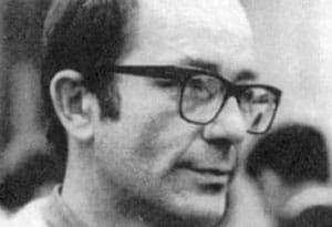 "Lo que ustedes llaman aciertos son errores, los que reconocen como errores son crímenes y lo que omiten son calamidades" Rodolfo Walsh