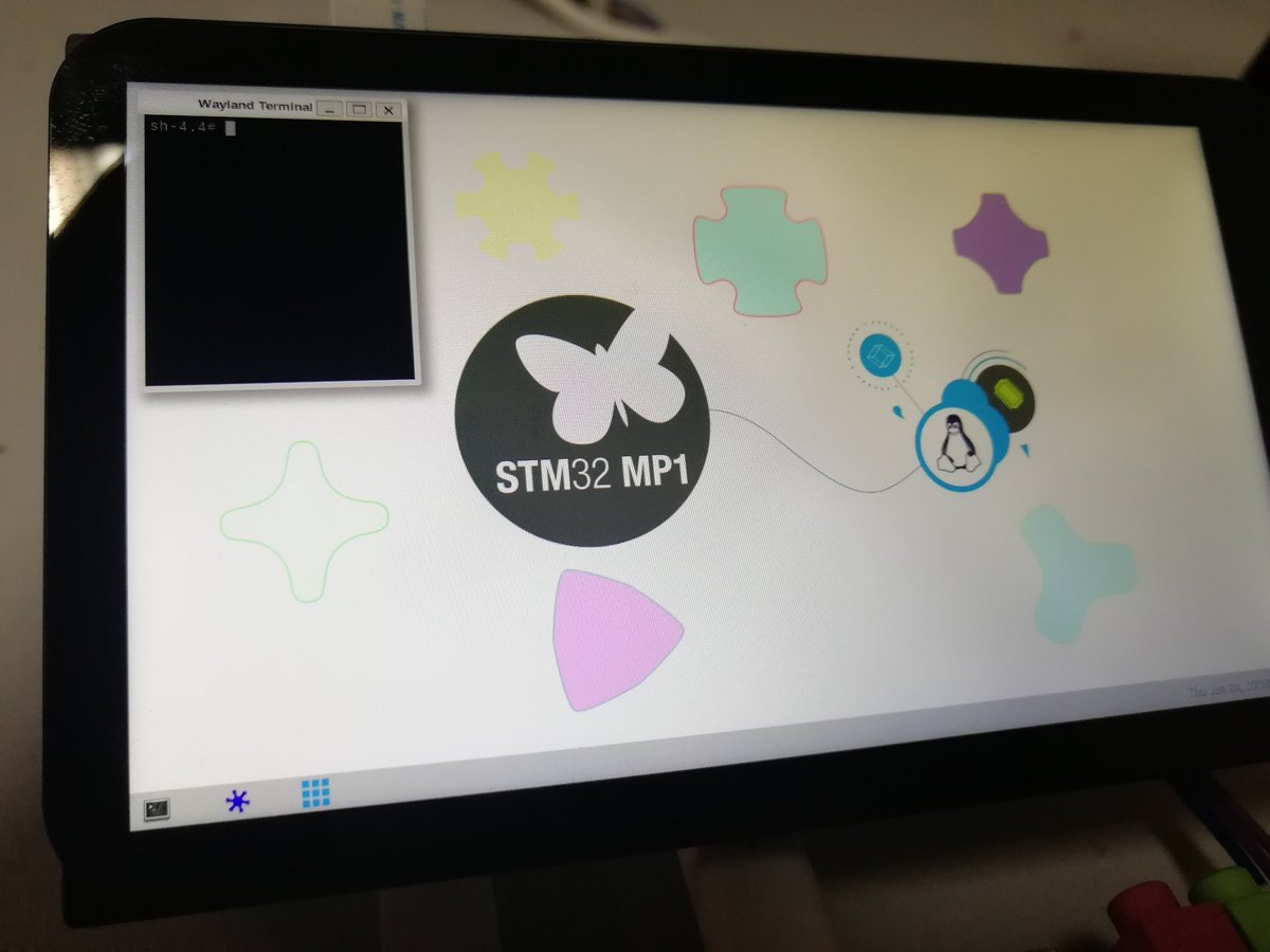 UnicornMaker1's tweet image. 👏👏👏RaytheonBoard. Using the 1080*720 mipi ips lcd. Do you like it ? We plan to crowdfund next. Follow me!❤️❤️❤️
#stm #stm32mp157
#linux #yocto